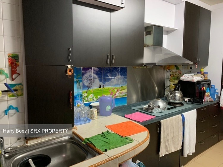 Hougang Avenue 4 thumbnail photo